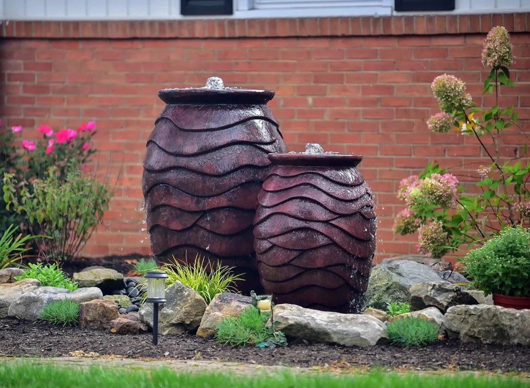 Aquatic Edge install- front yard Fountainscape 
#aquaticedge #aquascape #Pittsburgh