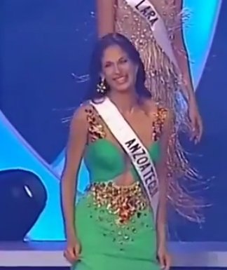algracersx's tweet photo. ⚾En una guerreada noche tan linda como está las imágenes simulan a Anzoátegui y Carabobo al saberse son los dos finalistas; detrás aguardaba Lara por si acaso un puesto. #Analogįa #ConMuchoHumor https://t.co/mVriqhg2wt