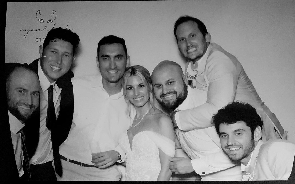 Matt Borucki tweet media