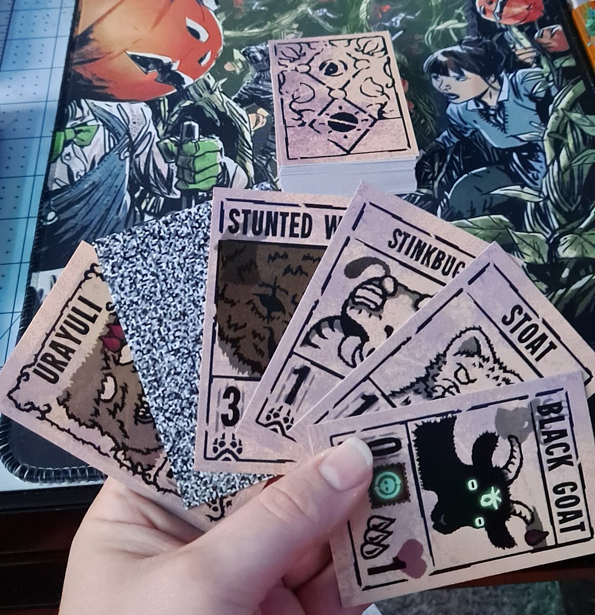 AllenOLantern's tweet photo. Who wants to play a game?
Just be careful, if you use the knife you may end up like the Stunted Wolf.
#Inscryption #inscryptionfanart #gaming #games #stuntedwolf #urayuli #blackgoat #cardgame https://t.co/owO8lgs0cV