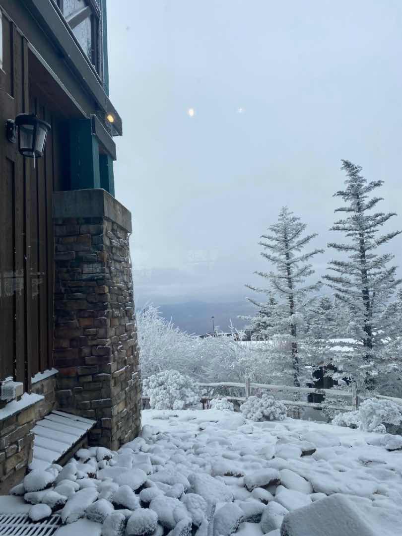 GCHSSkiClub's tweet photo. Scenes from the slopes today!! @snowshoemtn https://t.co/VEqz16SKd2
