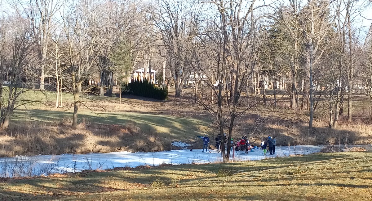 It's a new year... and time for some new trails across our community.
We have 55 trails in CK, and last year data showed that residents on our trails has increased ....as much as 50%.
Estimates calcualate almost 1 million walks took place across CK 
Today our walk - Chatham. 👟👟