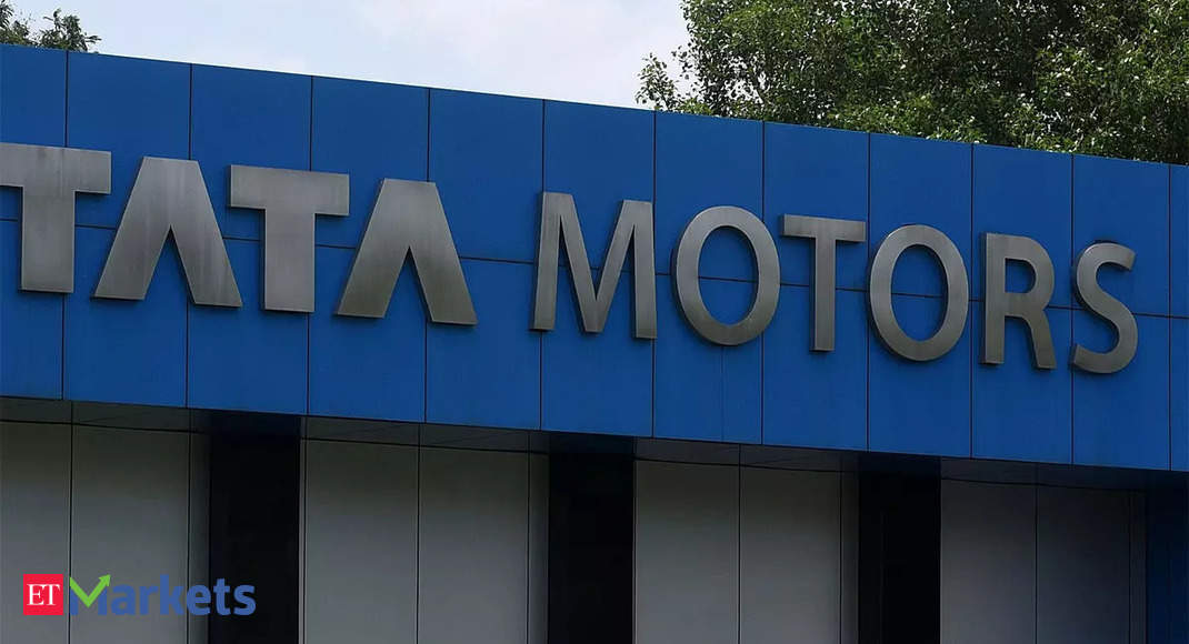 LipikaSabu's tweet photo. ICICI Direct has buy call on Tata Motors with a target price of Rs 578. The current market price of Tata Motors Ltd. is Rs 509.65. Time period given by analyst is 3 months when Tata Motors Ltd. price can reach defined target. #StocksToBuy #stockstowatch #StockMarketindia https://t.co/Asi9IwViUn