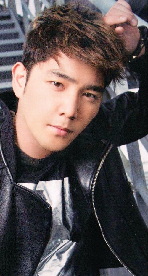 L09elf's tweet photo. Feliz Cumpleaños 🎂🎉🎉🎉

#AlwaysWithKangin #HappyKanginDay #HappyBirthdayKangin @Himsenkangin https://t.co/rE2S0iTaZk