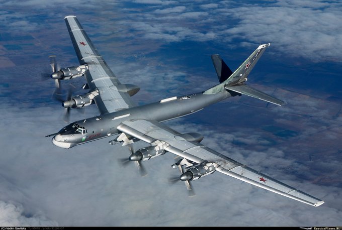 Tu-95MS "Bear" - Page 12 FJRXRJmX0AQ1gd4?format=jpg&name=small