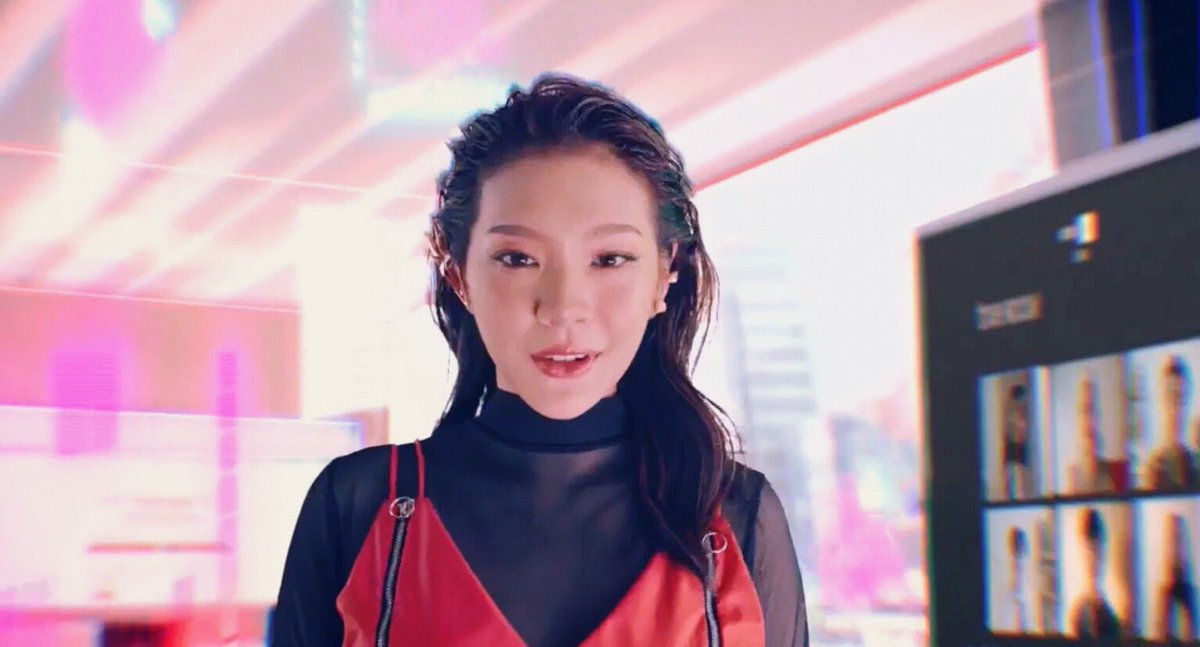 ครบกับทรู ที่มีเฌอปราง

#ครบกับTrue5G
#รักเฌอใช้ทรู 
#CherprangBNK48