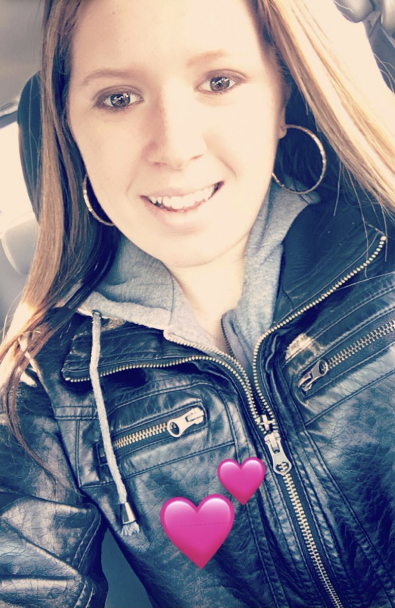 ItsAprilBritt's tweet photo. Life is tough but so are you 🌸 https://t.co/FFhqaAPuiX