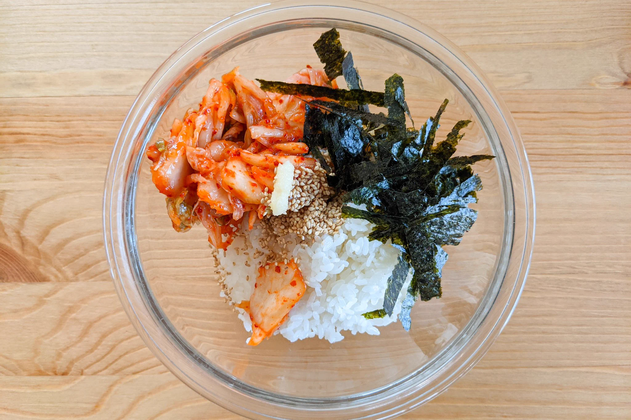 ピリ辛キムチでぱくぱく食べられちゃいそう！ビビンバ風「おにぎり」レシピ！