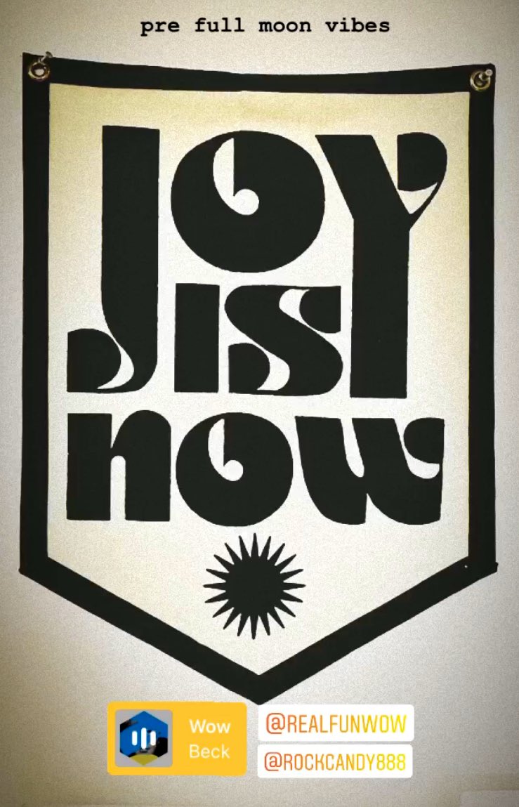 HeyJoy's tweet image. Like, right now. ✨ Thanks @realfunwow + @rockcandy888 + @beck open.spotify.com/track/1rEkUEBF…