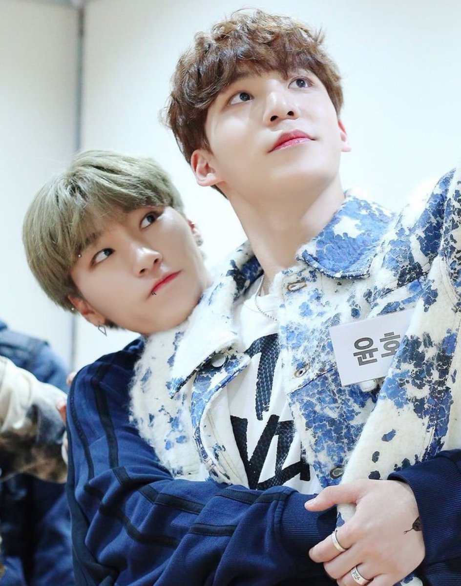 ─ ❝𝑽𝒐𝒄𝒆̂ 𝒎𝒆 𝒕𝒓𝒂𝒛 𝒔𝒐𝒓𝒕𝒆, 𝒆́ 𝒐 𝒎𝒆𝒖 𝒕𝒂𝒍𝒊𝒔𝒎𝒂̃...🎐❞
   
    ➥𝗛𝗮𝗽𝗽𝘆 𝗳𝗶𝗿𝘀𝘁 𝗺𝗼𝗻𝘁𝗵 𝗺𝘆 𝗽𝗿𝗶𝗻𝗰𝗲.❤️