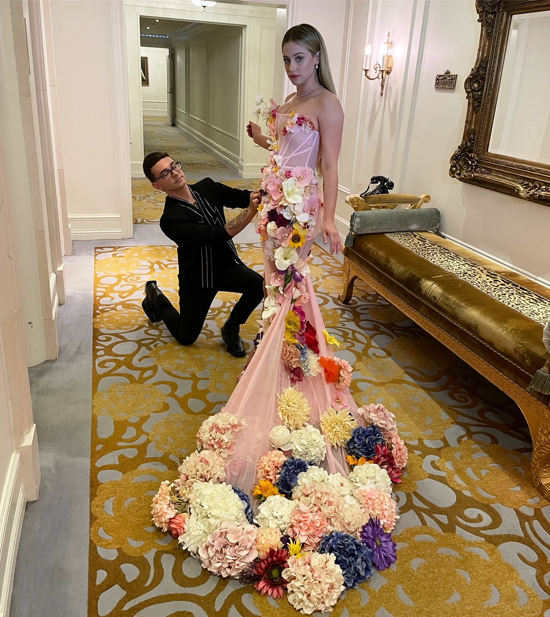 Christian Siriano tweet media