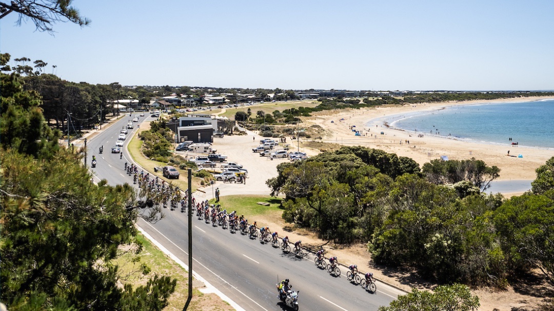 CadelRoadRace's tweet photo. CHALLENGE #1๐Going the Distance
โ
โThe #CadelRoadRace #StravaClub comp is back ๐ Join our Club and log one ride of 100km or longer this week for a chance to win a $200 @BikesportzImp voucher!
โ๐ Two winners will be announced here 16 Feb.
โEnter now ๐ https://t.co/sh137niQKV https://t.co/GVrOeHr1Uo