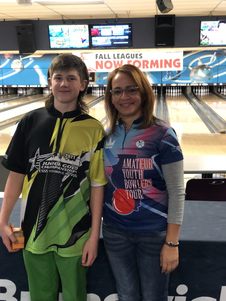 loki1891's tweet photo. Good day on the lanes for Garrett. Captured his first title at the #amateuryouthbowlerstour handicap division. Thank you to the #aybt staff for all you do. He won the title throwing his  #fatalvenom #motivbowling @MotivBowling @KTTape @bowlifi @Brunswick https://t.co/PTm7BvOJXS