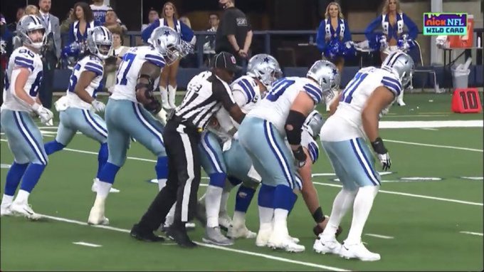 FJRg53PWYAAePQ4?format=jpg&name=small