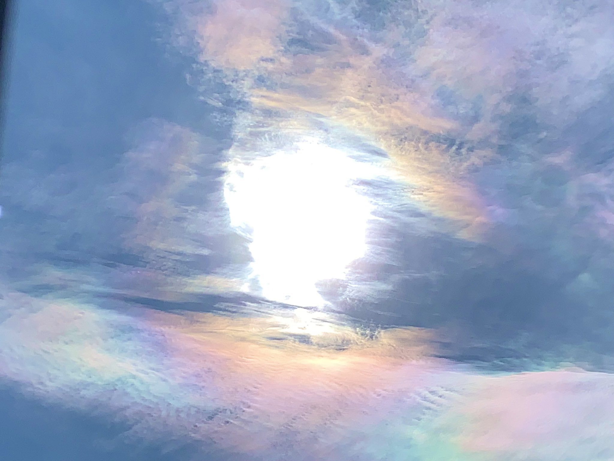 Blue 彩雲日和 空 虹色 彩雲 虹色日和 Sky T Co Se6kh37u0i Twitter