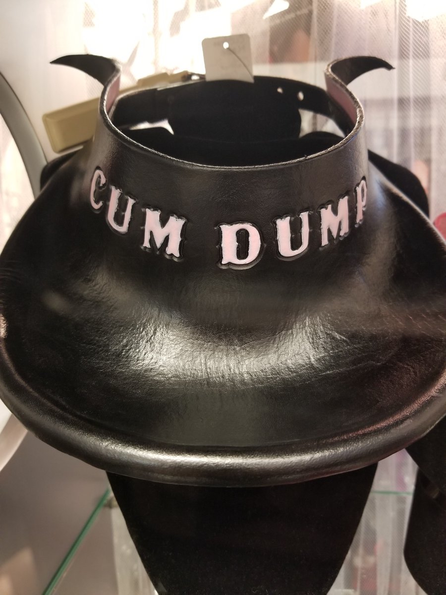 TheAltAdultShop's tweet photo. Humiliating....😏 https://t.co/EgmaD4cUOx