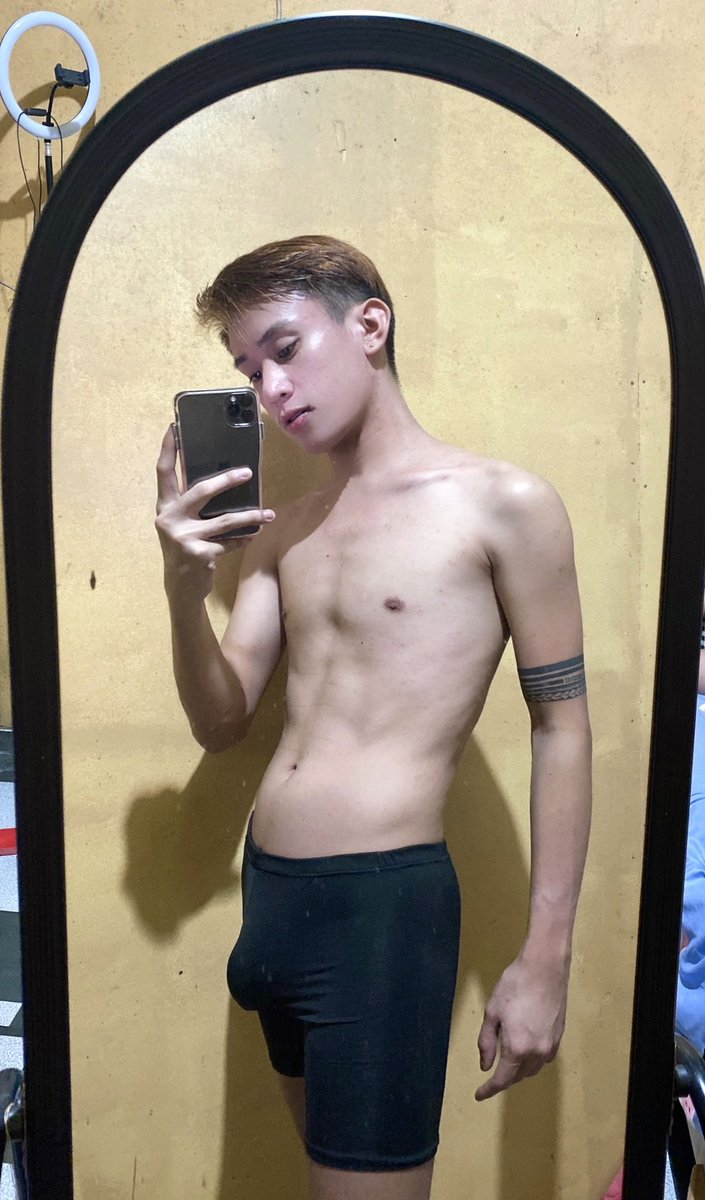 twink_bhaby's tweet photo. Ayaw mo sa payat??🙈 https://t.co/UXfzTn142J