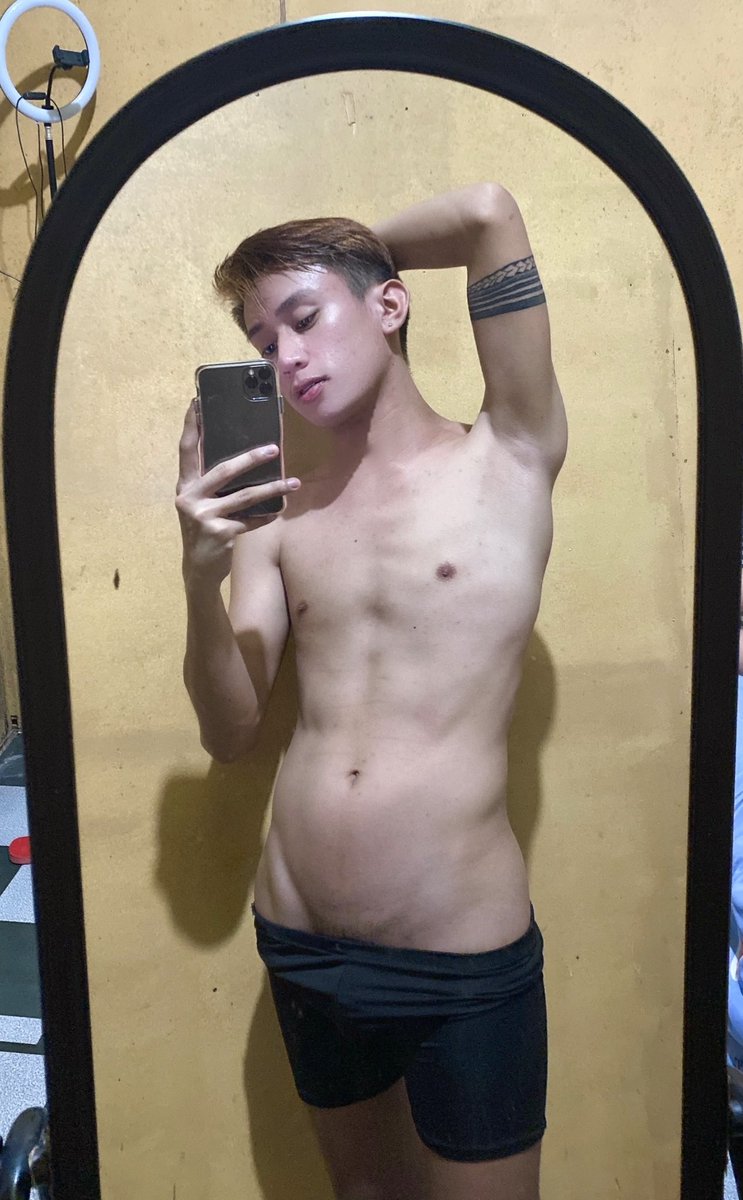 twink_bhaby's tweet photo. Ayaw mo sa payat??🙈 https://t.co/UXfzTn142J