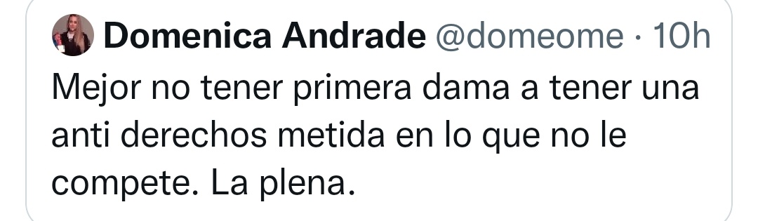 KattySha__'s tweet photo. "El feminismo es machismo con labial". https://t.co/kH5kzc4AUU