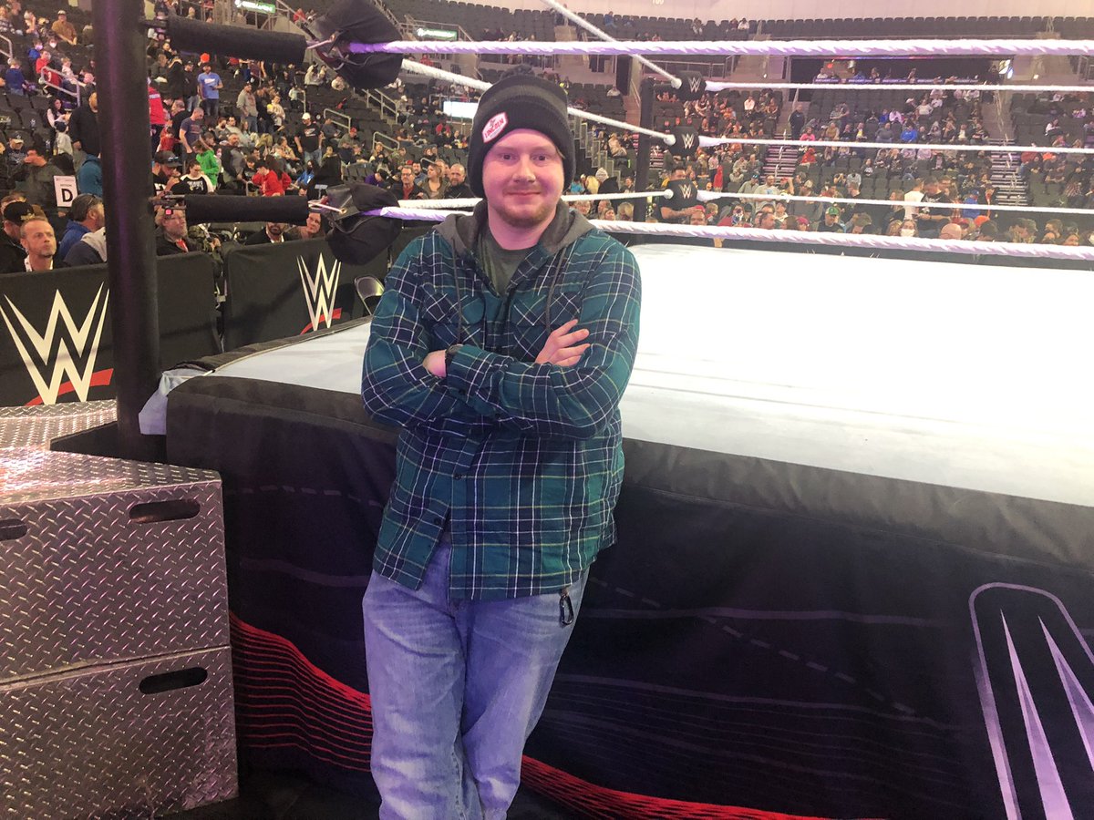 ChanmanMayo's tweet photo. #wwesiouxfalls had a fun time. Can’t wait for the next one. https://t.co/m9RAM6iXq6
