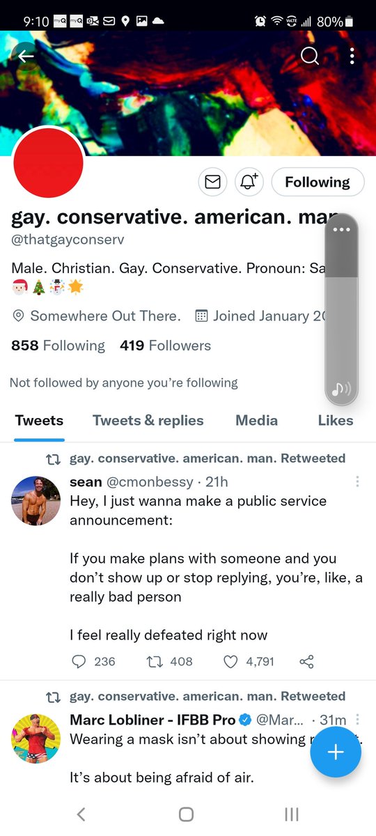 RushManager's tweet image. Anyone with this bio and Santa as a pronoun must be followed @thatgayconserv