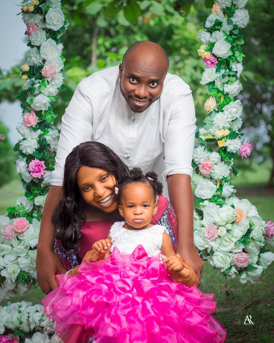 MDQuency's tweet photo. Father thank You for her royal sweetness … Happy Birthday Ininghe Mummy #firstbirthday #Etimfri #MumsDelight #Akeabasi #Fearless #EverSmiling #happynewyear https://t.co/Z4wEvpMJof