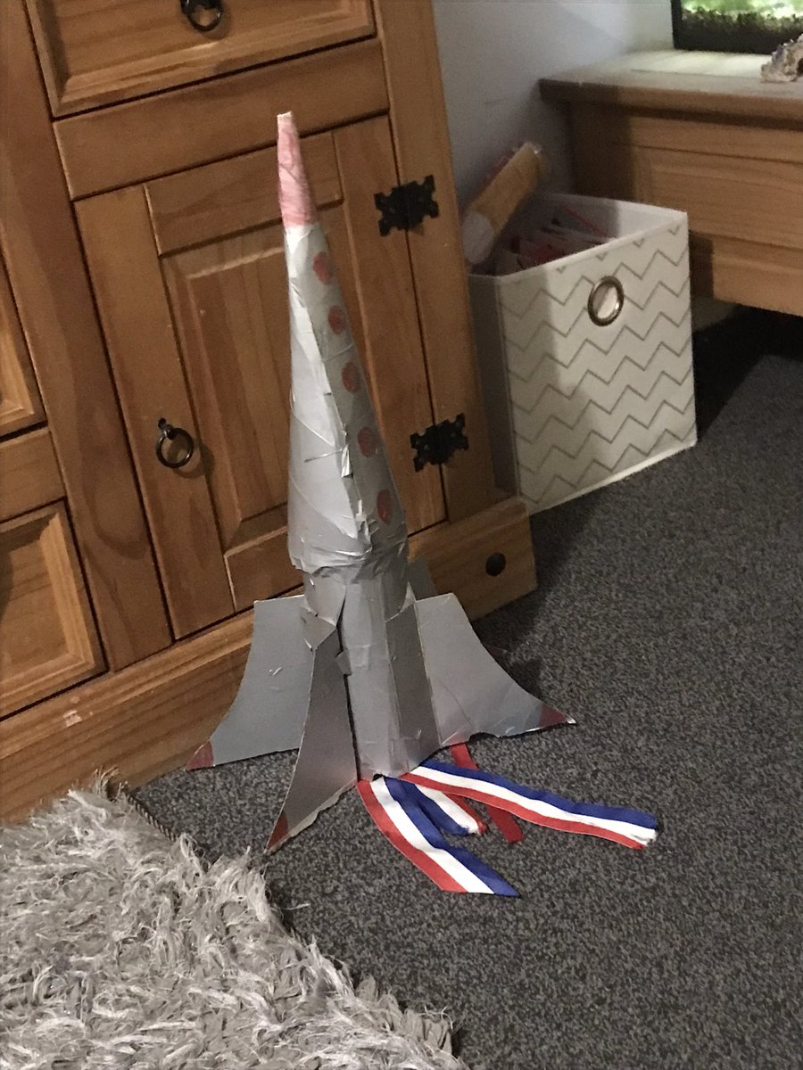 saz0945's tweet photo. @roalddahlclass Robbies rocket 🚀 he made over the weekend with his dad xx https://t.co/QF54vqL8AV