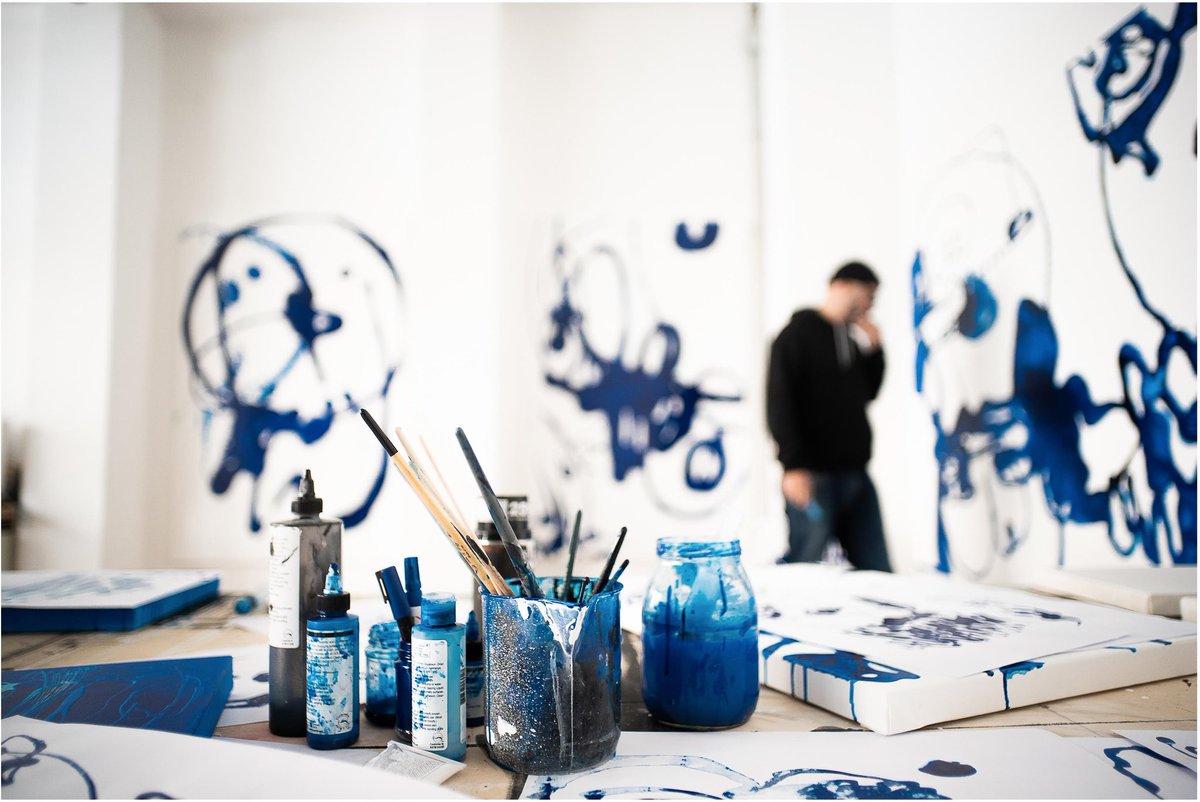 Una coscienza gestuale che affronta il ritmo e gli equilibri del segno, captando valenze liquide che
solo il blu intuisce.
"Blu" sarà aperta al pubblico dal 19 Gennaio al 3 Aprile, presso Visionarea Art Space.
Ingresso Libero
#fondazioneterzopilastro #danilobucchi #blu #pittura