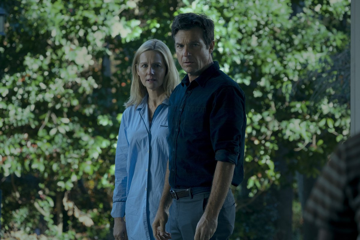 NetflixFR's tweet photo. Bienvenue dans cette fabuleuse semaine où Ozark saison 4 partie 1 sera dispo. Vive la famille Byrde. https://t.co/oIDos8GgUG