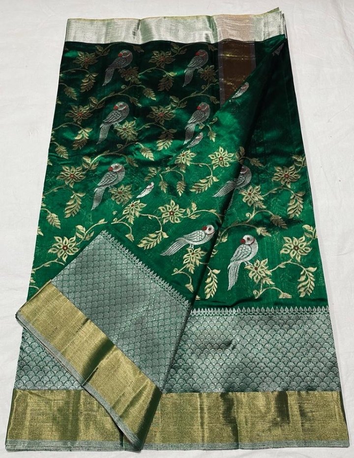 shadesofyarn's tweet photo. Chandheri Handloom Pattu Silk Saree.

For more details please whatsapp on 9717200407.

#handloomweaving #chandherisarees  #sareelove #sareedraping #sareelover #sareecollection #shadesofyarn https://t.co/ZAxBe84m1a