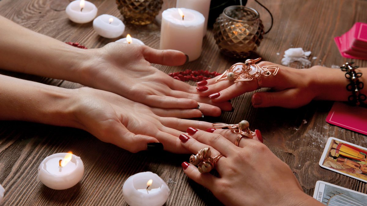 MysticMag4's tweet photo. How often should I get a psychic reading?
People get a psychic reading when they have questions about areas of their lives such as careers or relationships.If nothing major has changed since your last psychic reading,there’s no need to schedule a new reading.
#psychic #mysticmag https://t.co/OQLkYXhaUp