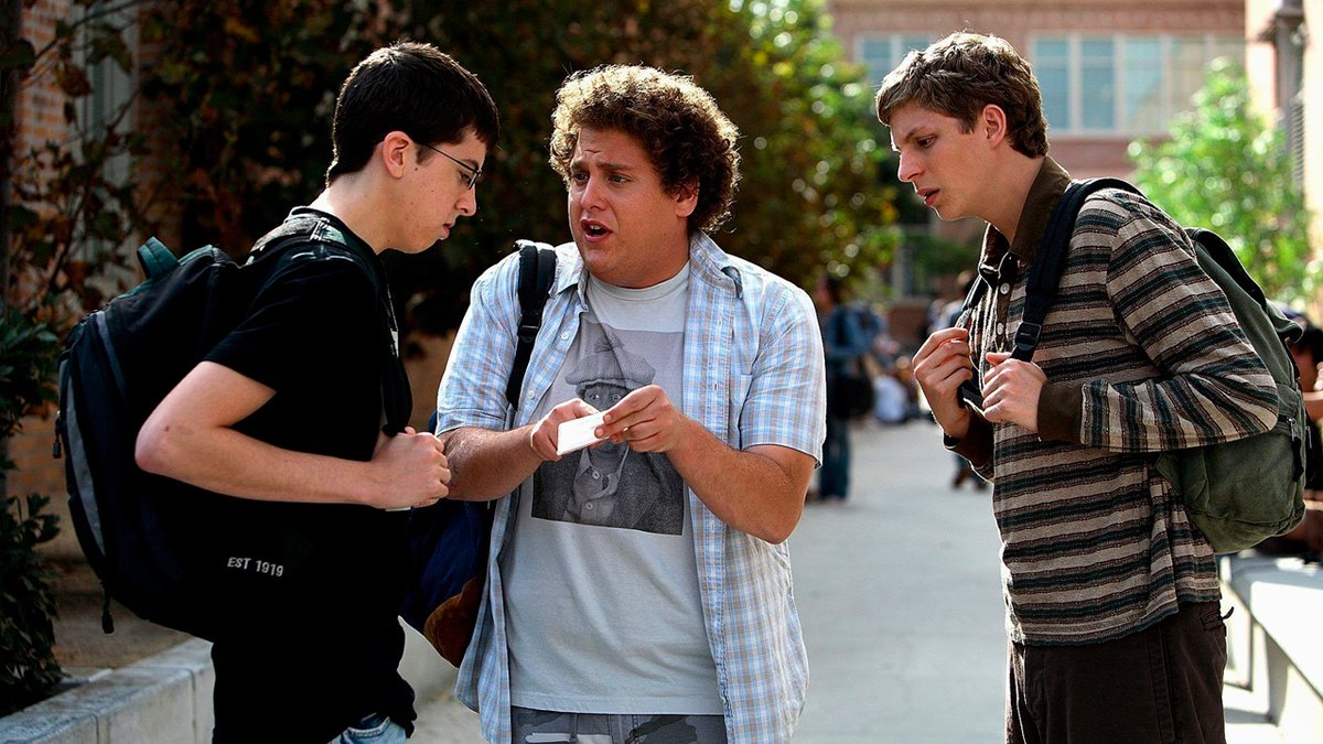allocine's tweet photo. En 2007, #JonahHill tenait la vedette de la comédie pour ados #SuperGrave. Aujourd'hui, l'acteur, à l'affiche du film @NetflixFR #DontLookUp, révèle sur le ton de la boutade qu'il pourrait tourner une suite, mais à une seule condition : que les héros soient âgés de 80 ans ! https://t.co/f6pjArKcOU