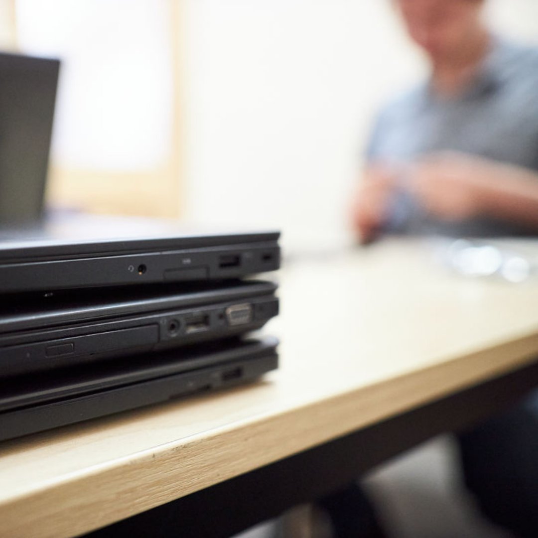aspireoxonline's tweet photo. Over 130 devices have now been redistributed to local people facing #digitalexclusion through #GettingOxfordshireOnline💻

If you support people at risk - or have unwanted digital equipment - please get in touch: https://t.co/EL3MU1gUhI

@SOFEAUK @BicesterGreen @OxfordshireCF https://t.co/0crvrefqOk