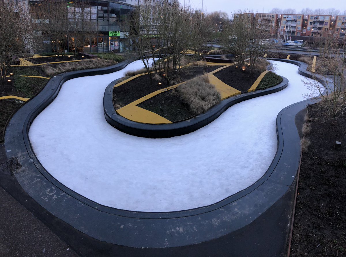 Foto / ijs update van: maandag 17 januari 2022, 09:00 uur. Meer info / beelden, zie hier: fb.watch/aAVdzYMBta/ 👍⛸