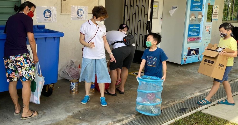 Every S'pore household to get a free recycling bin, distribution starts in 2nd half of 2022 bit.ly/3KfFGGd