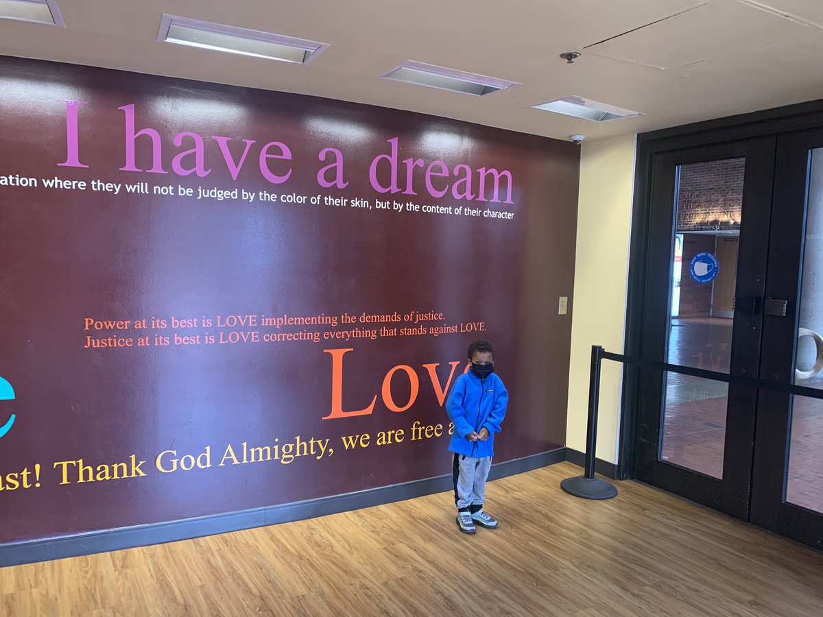 BarcliffDysha's tweet photo. “I have decided to stick to love…Hate is too great a burden to bear.” ― Martin Luther King Jr. Trying to live each day with LOVE and understanding, praying it’s a world he grows into, that his heart choose Love. @kingcenter1968 #MLKDay2022 #GALiving #History/Community ❤️🖤🤍💜 https://t.co/hzk2VFL3Ss