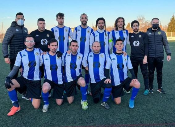 _FEDPC_'s tweet photo. 📢 Arrancó la Liga de Fútbol 7 ⚽️🏆 con muchos goles y con Rayo Vallecano y Disport FC con pleno de victorias. En la novedosa Copa Promesas, el Adiam es el primer líder 

Os dejamos la crónica 📰 de la 1ª Jornada👇
https://t.co/3NsIMdSQWP https://t.co/JYcXuRFbkO