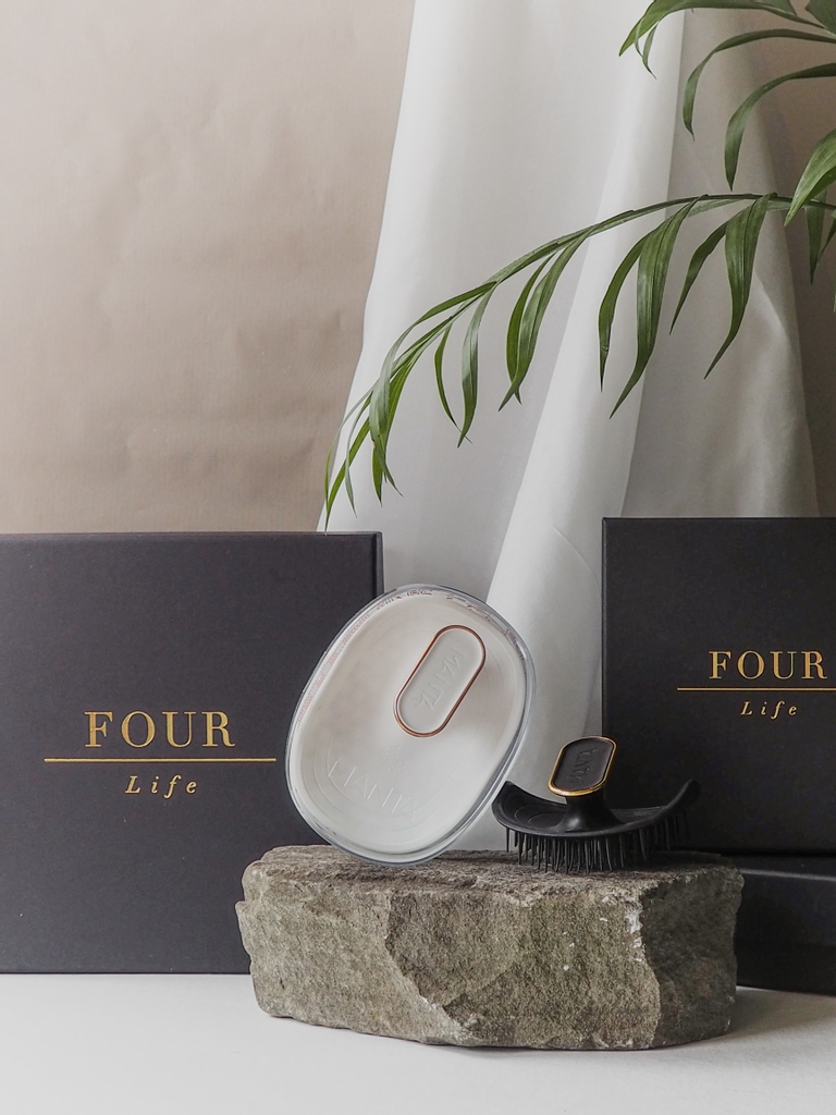 FOUR London tweet media