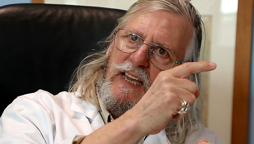 bif_o's tweet photo. Didier Raoult : 2 ans d'enquête sur une imposture via https://t.co/W9SeNdbFbM
Des aspects moins connus du profil du "plus grand scientifique du monde"... selon certain(e)s de ses fans.
Vidéo de 15' à regarder en entier pour ouvrir les yeux... de l'Ordre des médecins ! #Accablant https://t.co/EHQXczI70b