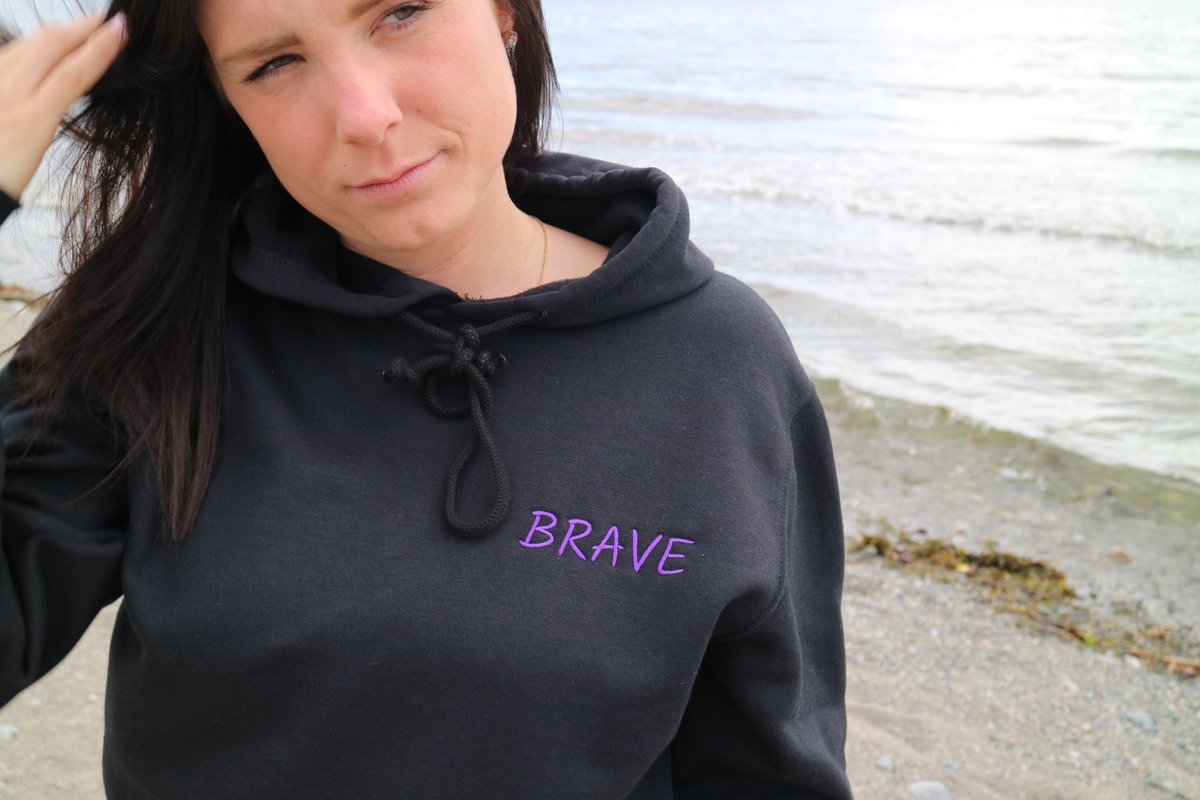 yacatus's tweet photo. YOU in our current collections 💁🏽‍♀️

Shop them all now at https://t.co/uTEfGevmOk.

Feel empowered. Keep the conversation going. Support local mental health initiatives. A win-win-win 🎉 https://t.co/uzFWOj1YUH