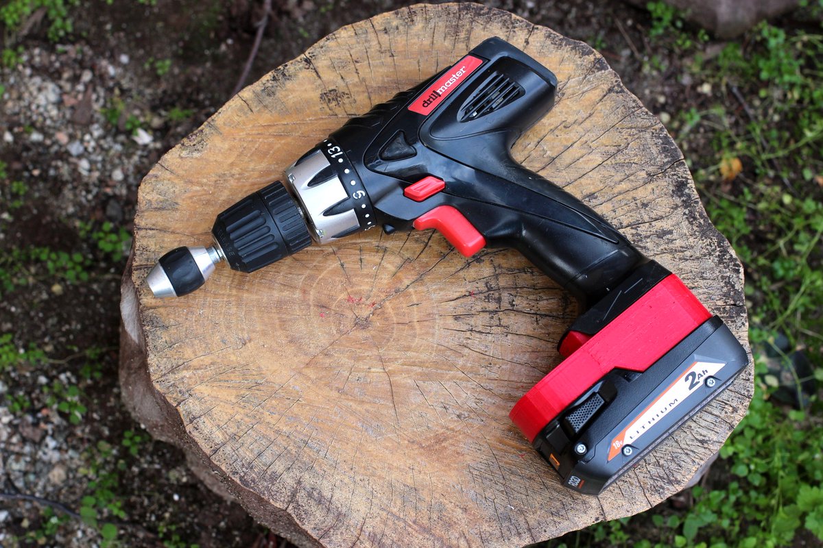 Cynosure_X_Gab's tweet image. DIY Adapter (Mark I) for Ridgid 18V Battery to Drill Master 18V Power Tool ebay.com/itm/2248181762… Interchange Batteries Between Brands - Single Battery Does It. #HomeImprovement #PowerTools #handyman #DrillMaster #EveryThang3D