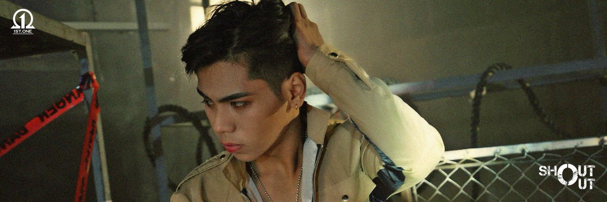 1stoneOfficial's tweet photo. "Ang oras na to ay para sayo, walang hahadlang sa pangarap mo."

-1st.One Joker-

1STONE's OFFICIAL COMEBACK "Shout Out" is OUT NOW! 

🔗: https://t.co/Xa1arxqjs4
🔗: https://t.co/vCvCLNrZH7 

SHOUTOUT MV IS OUT NOW
#1STONESHOUTOUT https://t.co/Pzx8ooHgnS