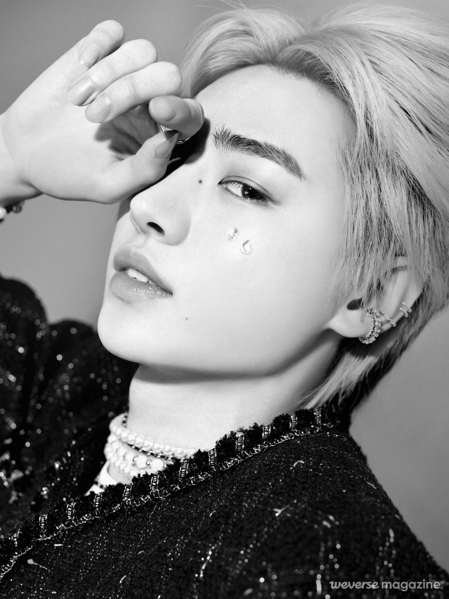 hourly sunghoon tweet media