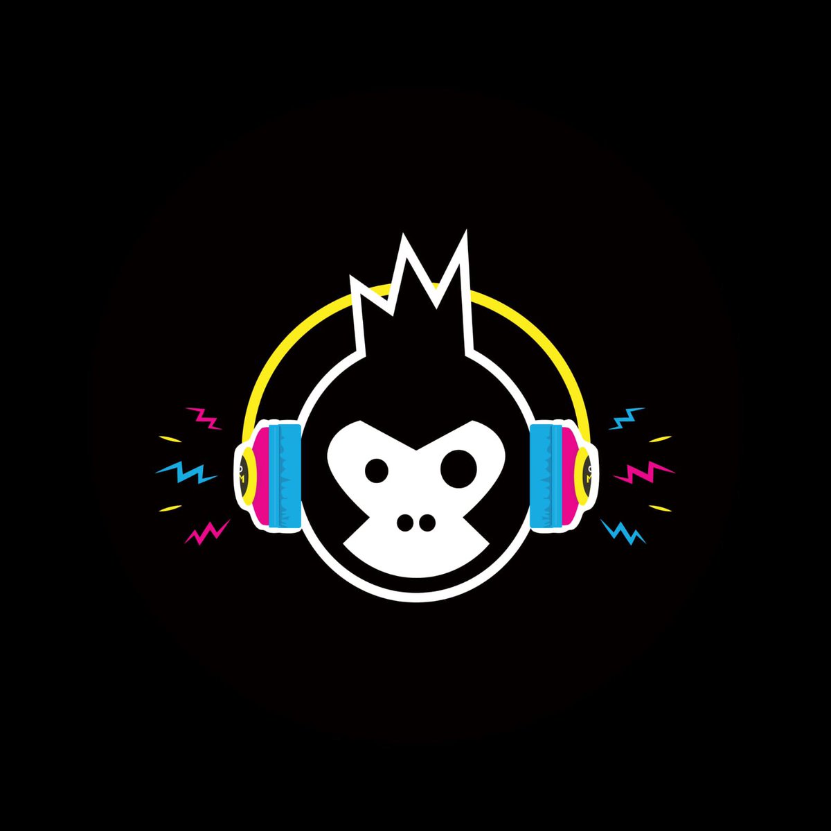 KismiBar's tweet photo. Uhm... Hey @bira91. First the reveal of the music video and now this profile picture change! 🧐
What's brewing y'all? 🕵🏽♀ https://t.co/gfyoAarSxl