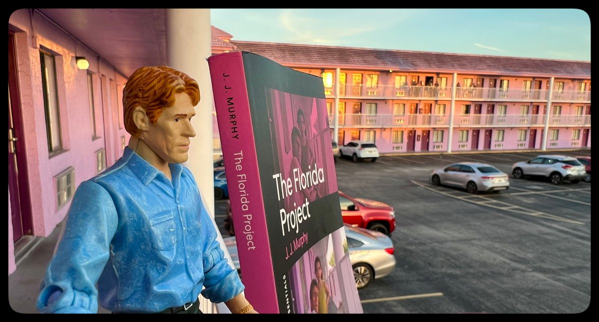 ChrisBergoch's tweet photo. DISCOVER! previously-untold history of #TheFloridaProject’s epic journey from inception to the big screen!

LEARN! of its evolution through the wild ride of production!

Be AWED! at tales from the @lilfilm team told to @UWMadison Professor @jjmurphyindie!

Out now @UTexasPress! https://t.co/aMgnBhbZXa