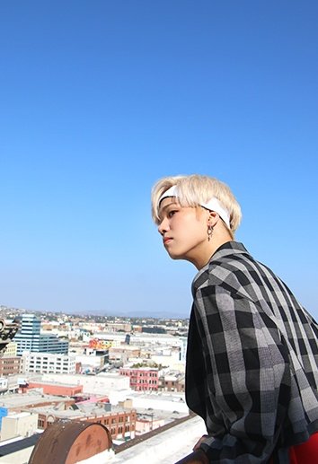 time_ONF tweet picture