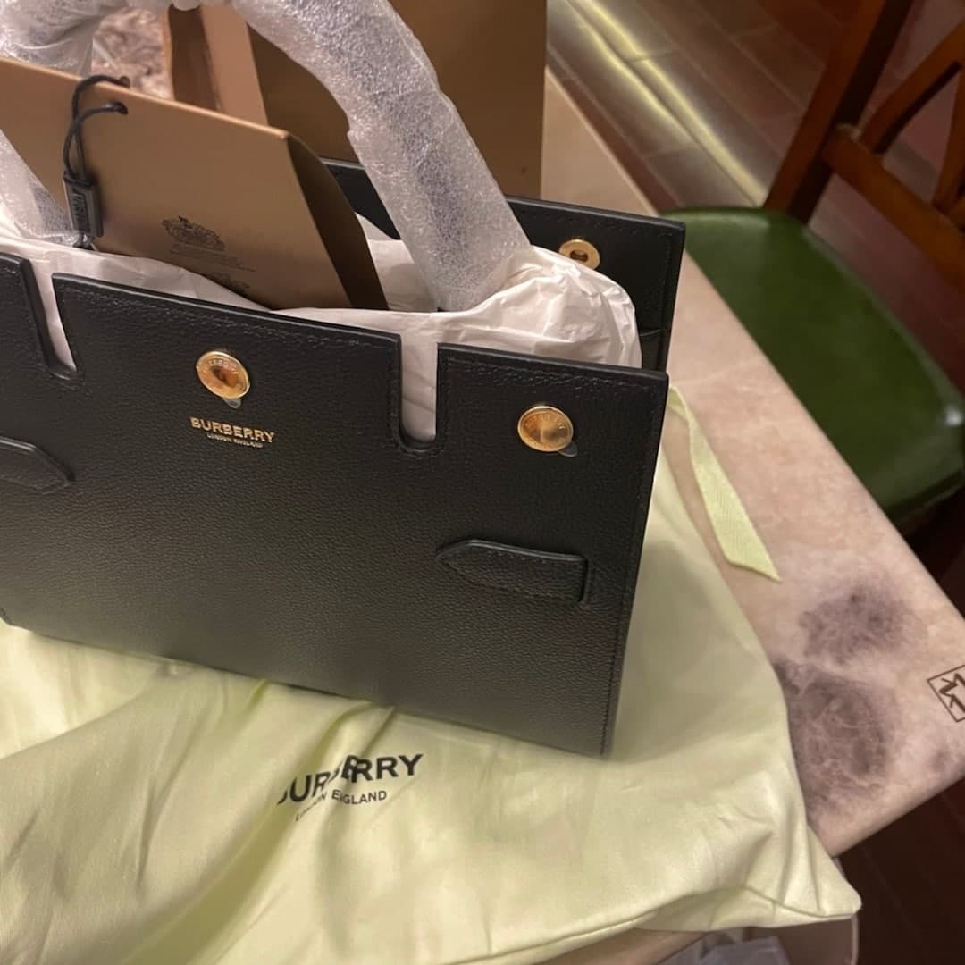 flybutt95484218's tweet photo. Women's bags, understand women's hearts https://t.co/ckGmd4VuZ8