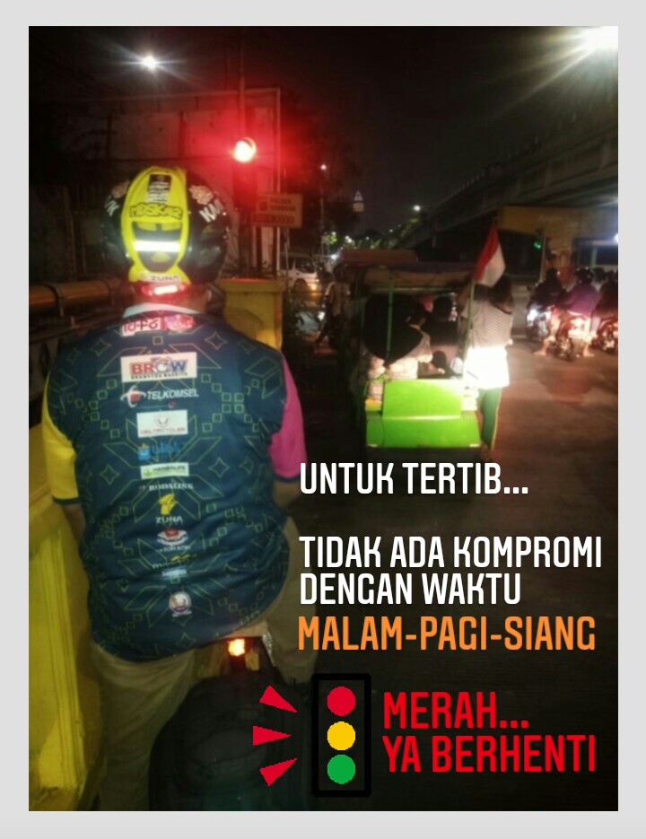 Butuh kesadaran tingkat SD...biasanya anak SD paling Disiplin dan relatif taat 
<a href="/B2WIndonesia/">Bike2Work Indonesia</a> <a href="/B2W_Official/">B2W Indonesia Official</a> 
@DishubDKI_JKT