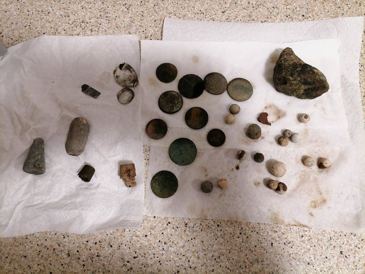 wooltondetect's tweet photo. Best finds from a new permission yesterday #metaldetecting https://t.co/rGSwFchE7F