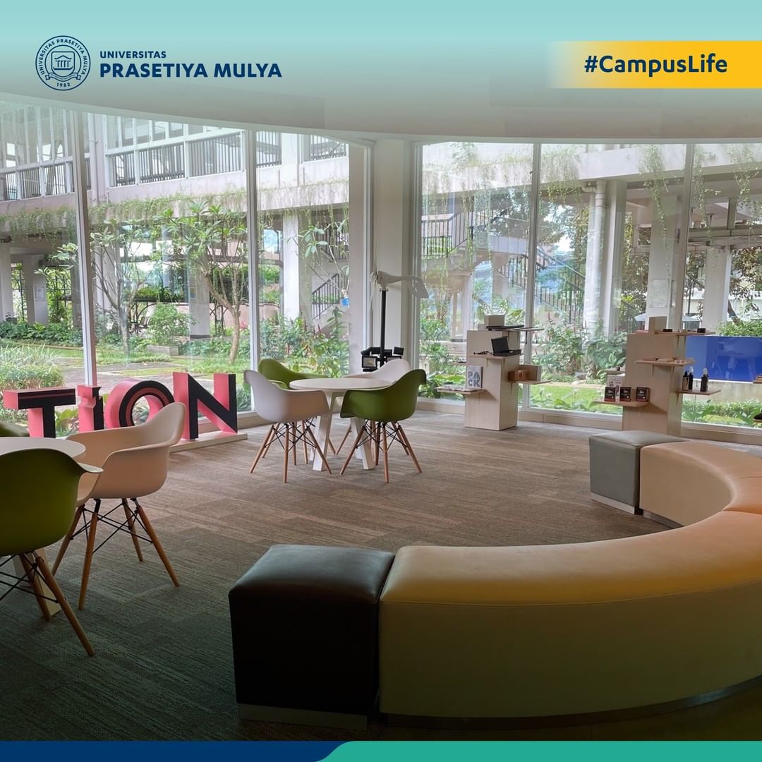 prasmul's tweet photo. Siapa disini yang ingat momen pertamanya menginjak kampus Prasmul? Yuk, sharing di kolom komentar!
#CampusSpot #CampusLife #Prasmul #UniversitasPrasetiyaMulya #KampusBSD #KampusIndonesia #SekolahBisnis #STEMPrasmul #SBEPrasmul #ThinkLimitless https://t.co/yqVHe0YWRf
